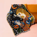 Alma Throw