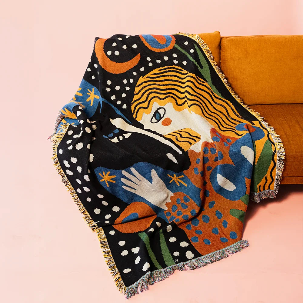 Alma Throw