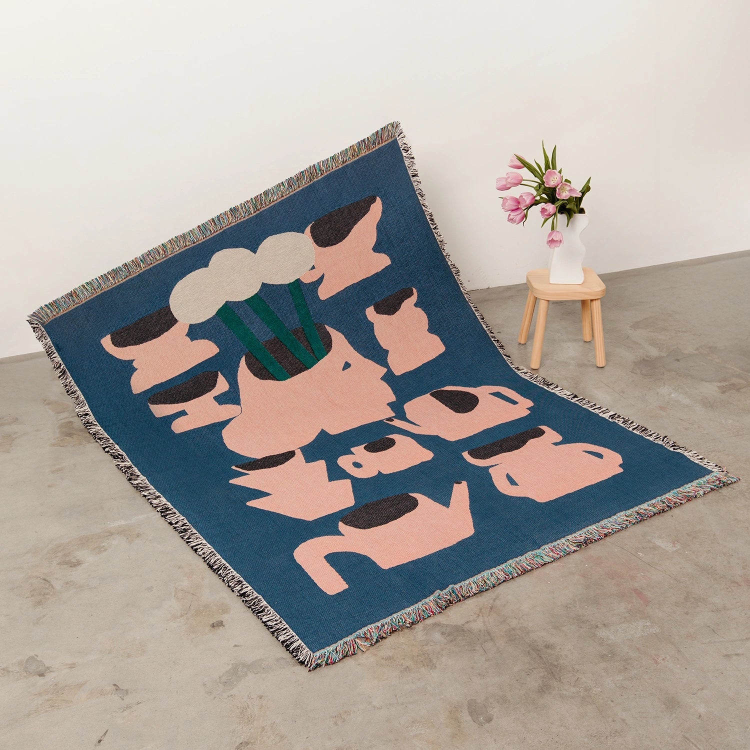 Vases Throw