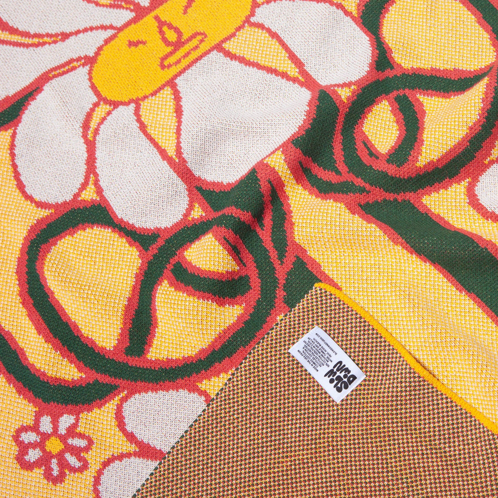 Daisy Dude Mini Blanket