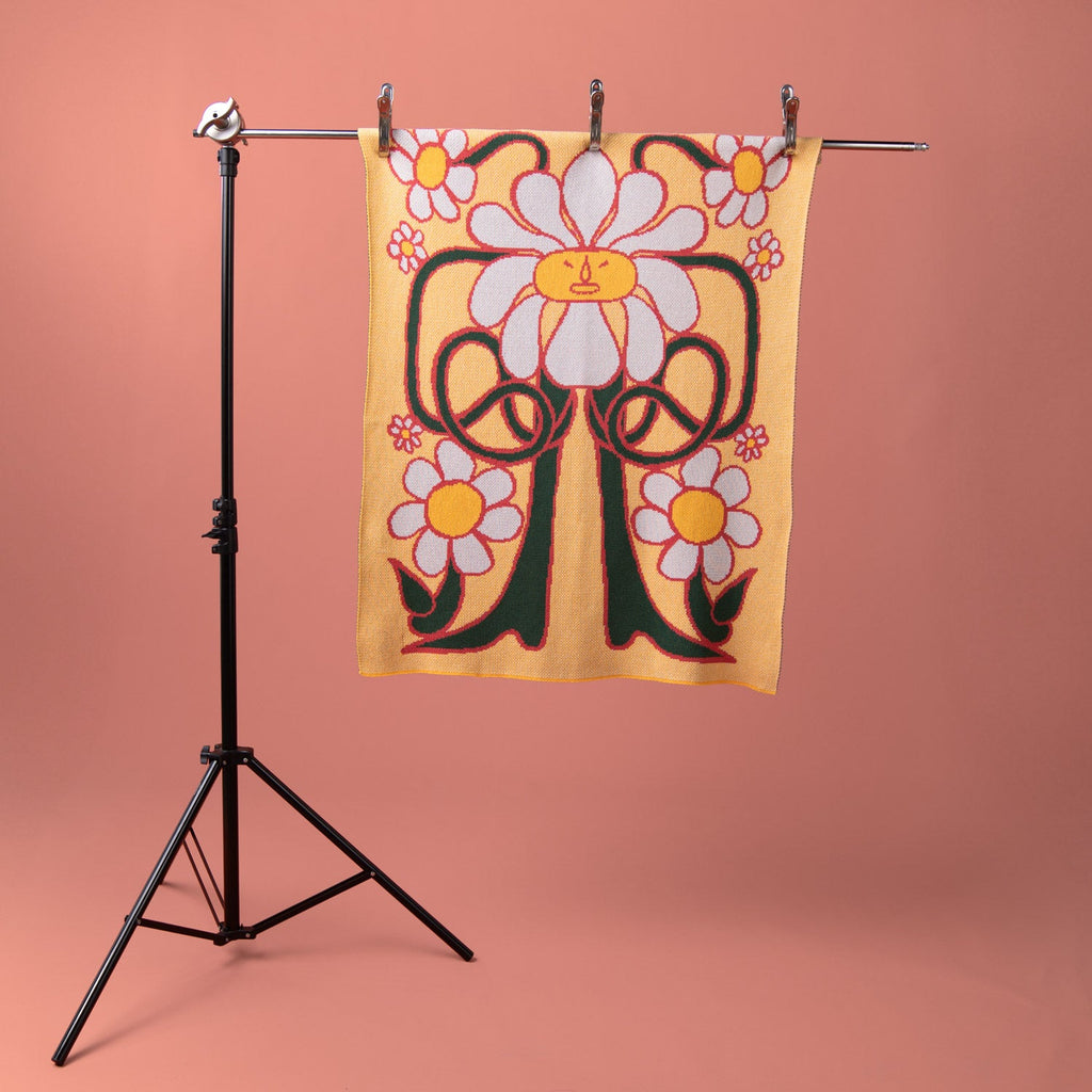 Daisy Dude Mini Blanket